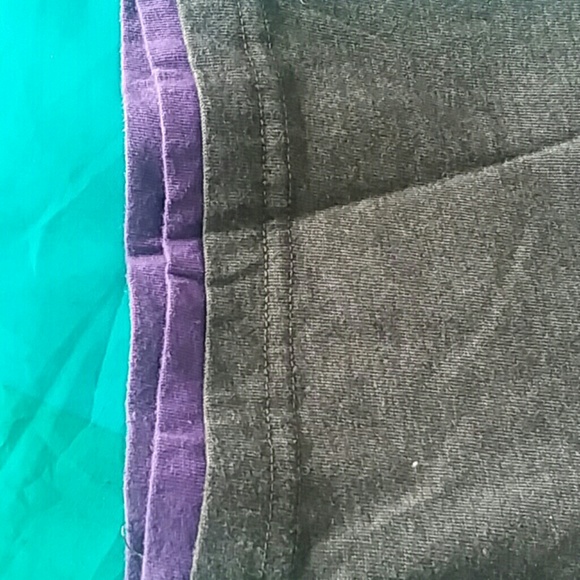 Taco Bell Shirt - gray and purple - Picture 3 of 3